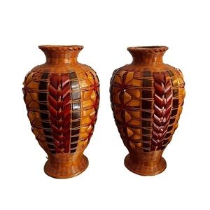 Vintage woven Chinese vase.